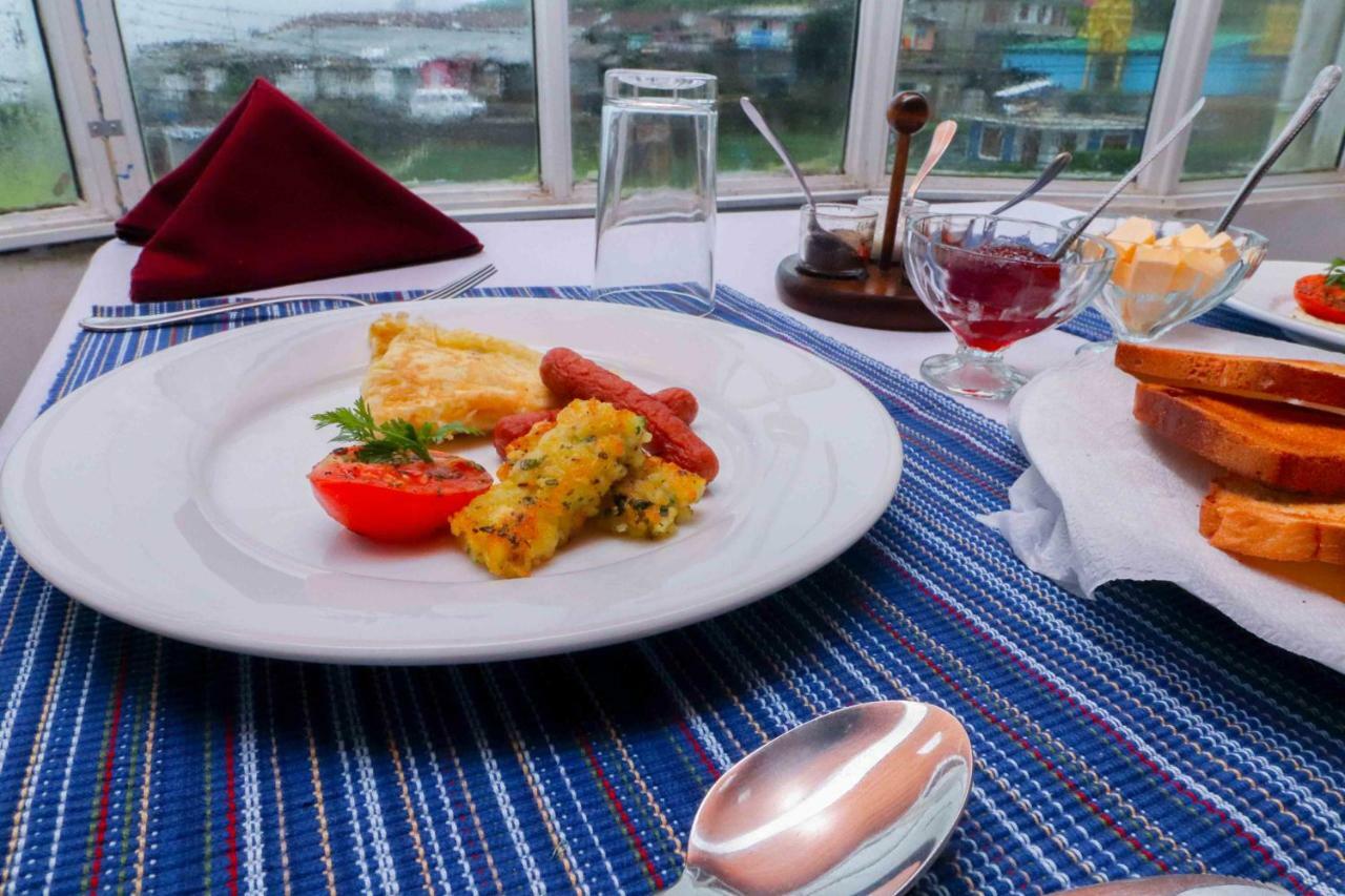Yoho Pello Lake Resort Nuwara Eliya Exteriör bild
